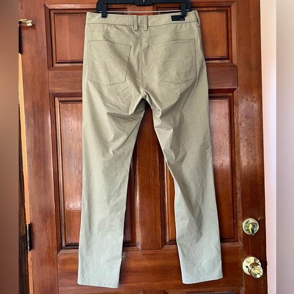 Rhone Everyday Five Pocket Pant 32"x30.5" - Picture 4 of 14